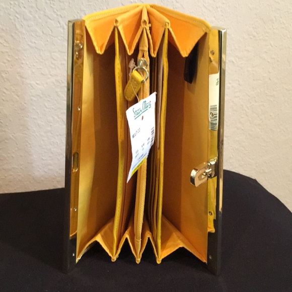 Wallet (billfold) by Strada - Picture 3 of 7